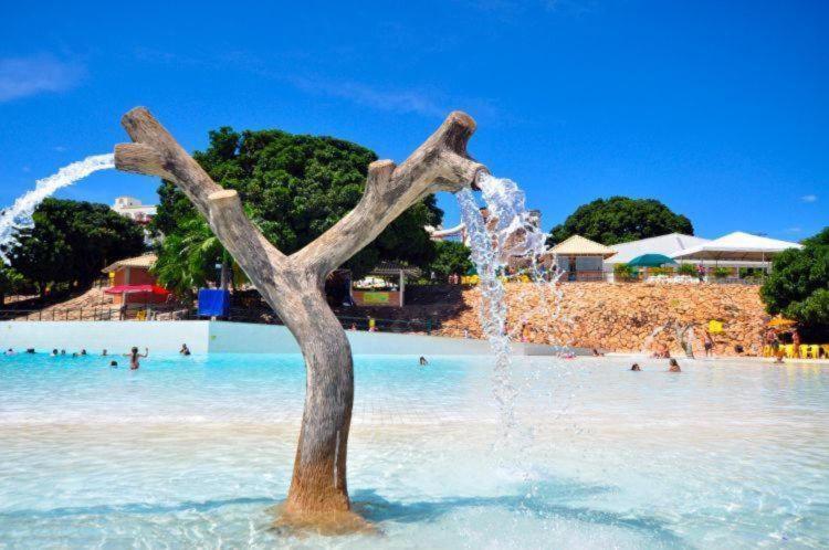 Piazza Diroma Acqua Aparthotel Caldas Novas Exterior foto